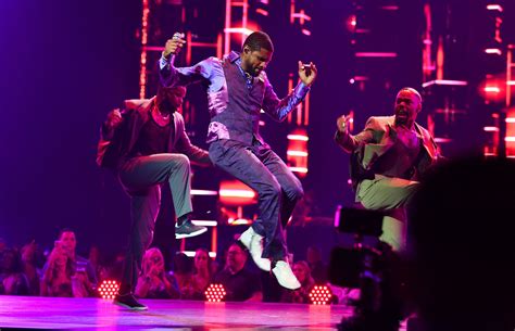 Usher's Las Vegas Residency: A Spectacle of Music and Mayhem! Usher Raymond IV Returns to the Stage!